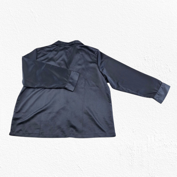 Lauren Ralph Lauren Black Embroidered Crest Satin Pajama PJ Set Size 2X NWT - Picture 10 of 16